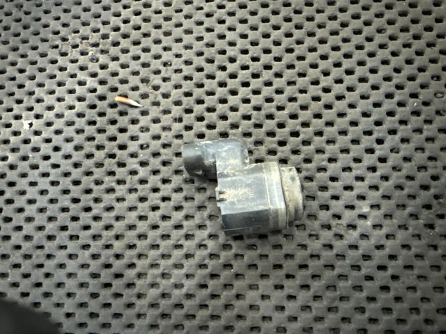 bontott AUDI A3 Hátsó Tolatóradar Fej