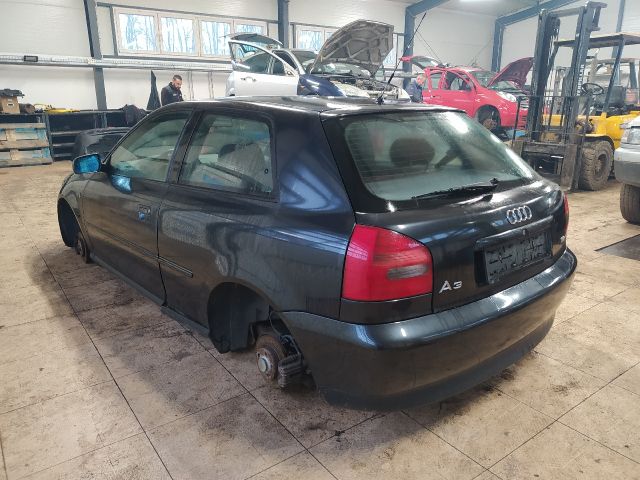 bontott AUDI A3 Hátsó Ülés