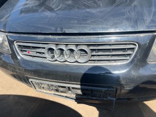bontott AUDI A3 Hűtőrács