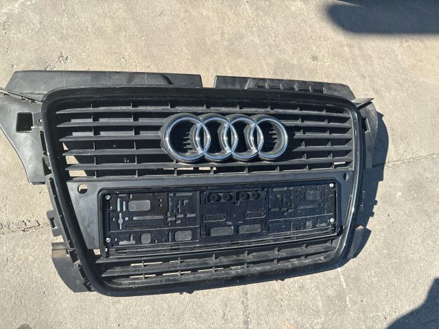 bontott AUDI A3 Hűtőrács