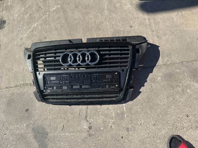 bontott AUDI A3 Hűtőrács