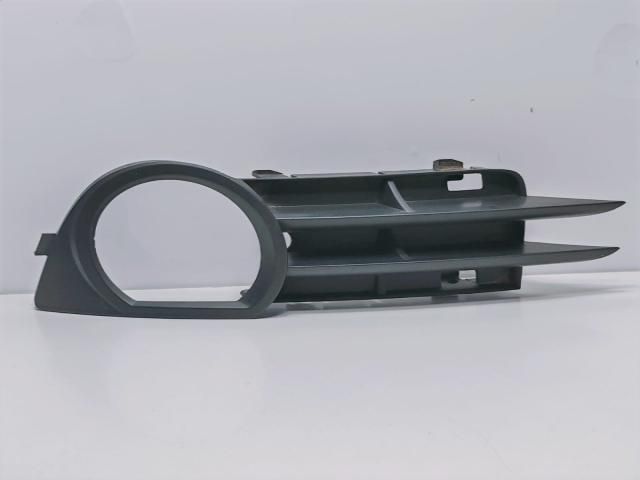 bontott AUDI A3 Hűtőrács