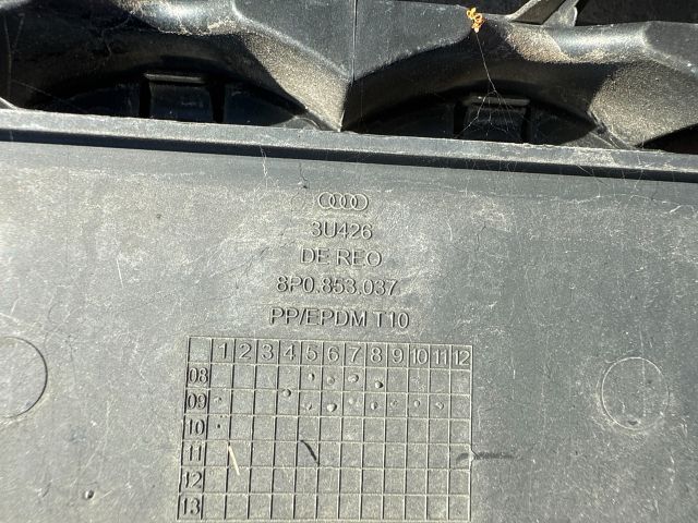 bontott AUDI A3 Hűtőrács