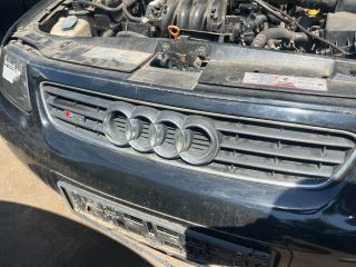 bontott AUDI A3 Hűtőrács