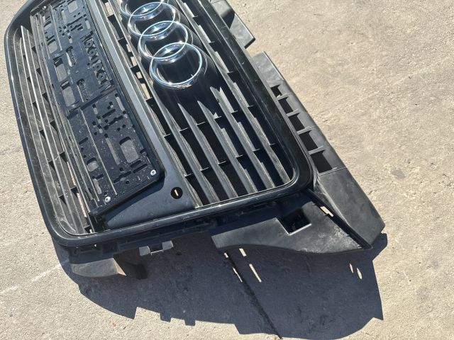 bontott AUDI A3 Hűtőrács