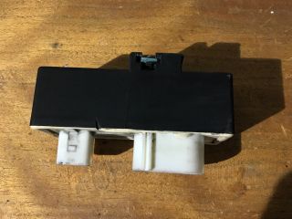 bontott AUDI A3 Hűtőventilátor Relé