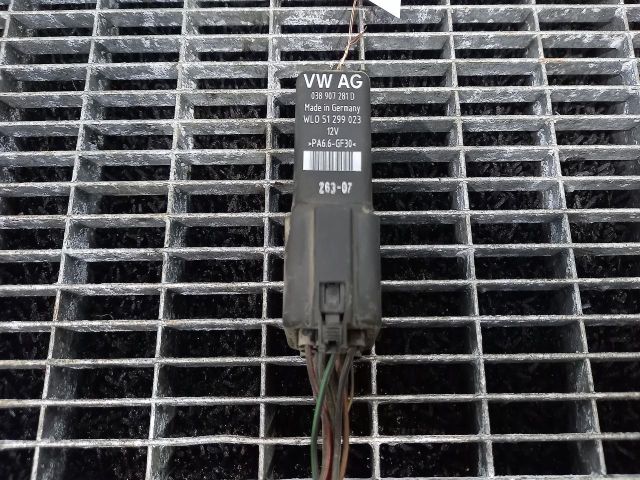 bontott AUDI A3 Izzító Relé