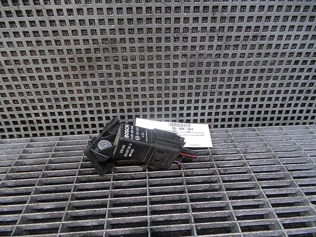 bontott AUDI A3 Izzító Relé