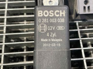 bontott AUDI A3 Izzító Relé