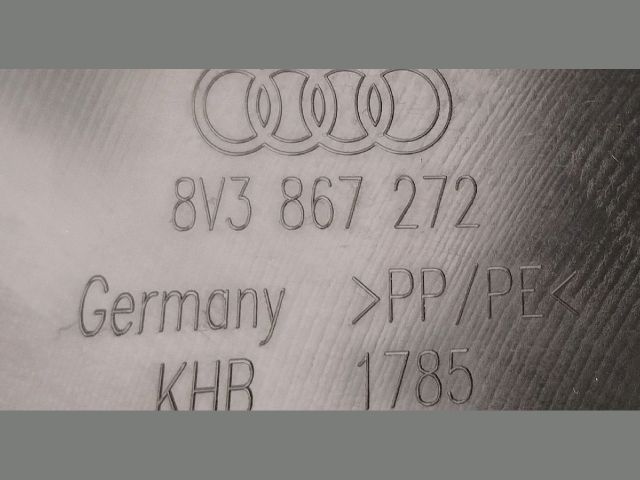 bontott AUDI A3 Jobb A Oszlop Burkolat