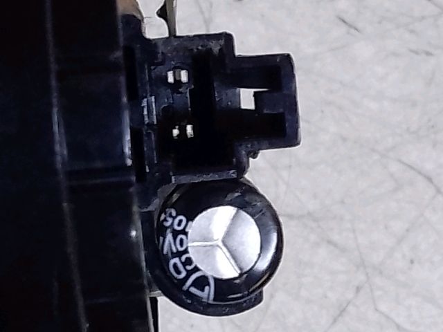 bontott AUDI A3 Jobb A Oszlop Hangszóró