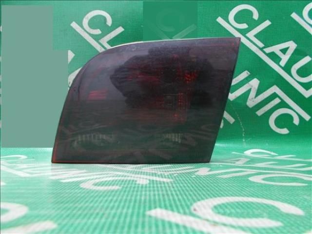 bontott AUDI A3 Jobb Belső Hátsó Lámpa