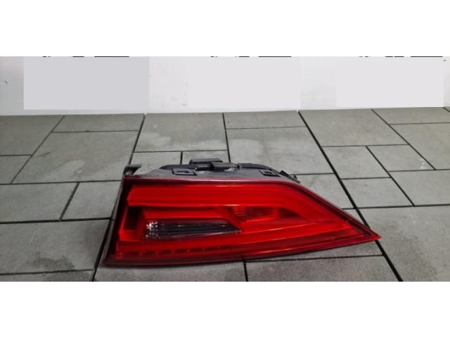 bontott AUDI A3 Jobb Belső Hátsó Lámpa