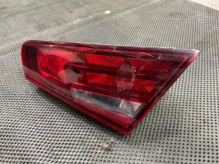 bontott AUDI A3 Jobb Belső Hátsó Lámpa