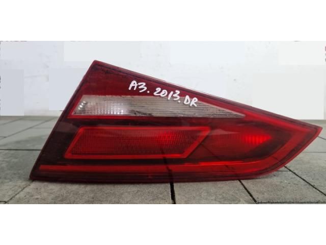 bontott AUDI A3 Jobb Belső Hátsó Lámpa