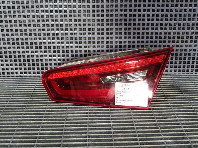 bontott AUDI A3 Jobb Belső Hátsó Lámpa