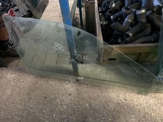 bontott AUDI A3 Jobb első Ablak