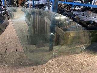 bontott AUDI A3 Jobb első Ablak