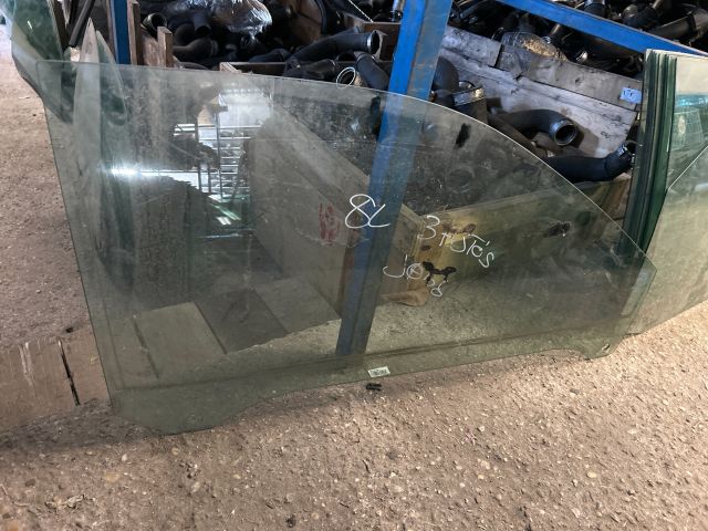 bontott AUDI A3 Jobb első Ablak