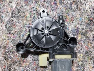 bontott AUDI A3 Jobb első Ablakemelő Motor