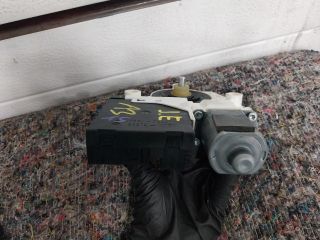 bontott AUDI A3 Jobb első Ablakemelő Motor