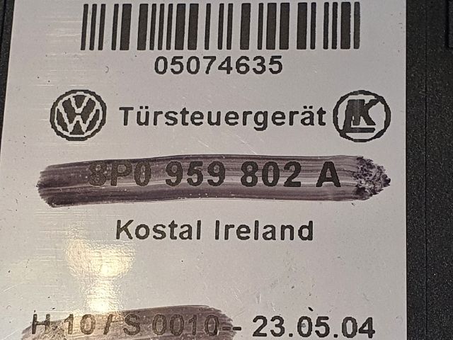 bontott AUDI A3 Jobb első Ablakemelő Motor