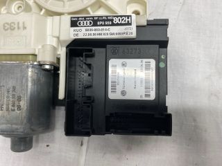 bontott AUDI A3 Jobb első Ablakemelő Motor