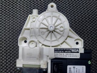 bontott AUDI A3 Jobb első Ablakemelő Motor