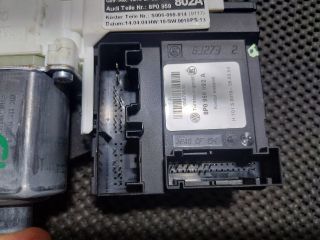 bontott AUDI A3 Jobb első Ablakemelő Motor