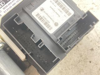 bontott AUDI A3 Jobb első Ablakemelő Motor