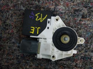 bontott AUDI A3 Jobb első Ablakemelő Motor