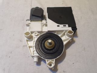 bontott AUDI A3 Jobb első Ablakemelő Motor