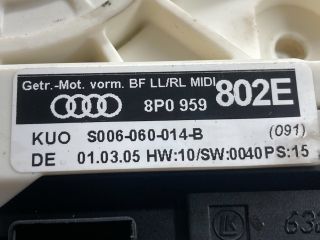 bontott AUDI A3 Jobb első Ablakemelő Motor