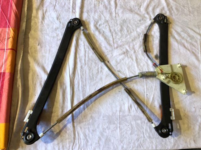 bontott AUDI A3 Jobb első Ablakemelő Szerkezet (Elektromos)