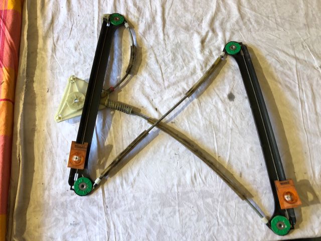 bontott AUDI A3 Jobb első Ablakemelő Szerkezet (Elektromos)