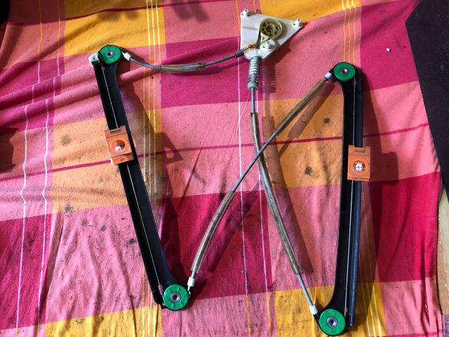 bontott AUDI A3 Jobb első Ablakemelő Szerkezet (Elektromos)