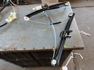 bontott AUDI A3 Jobb első Ablakemelő Szerkezet (Elektromos)