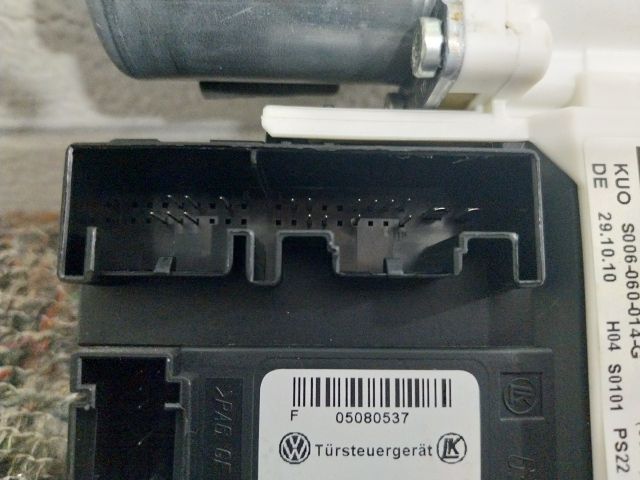 bontott AUDI A3 Jobb első Ablakemelő Szerkezet (Elektromos)