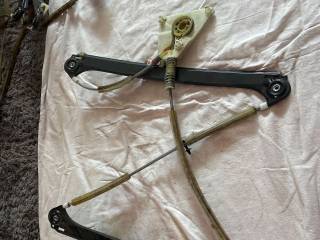 bontott AUDI A3 Jobb első Ablakemelő Szerkezet (Elektromos)