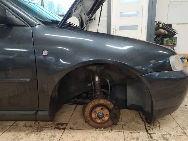 bontott AUDI A3 Jobb első Ablaktörlő Kar