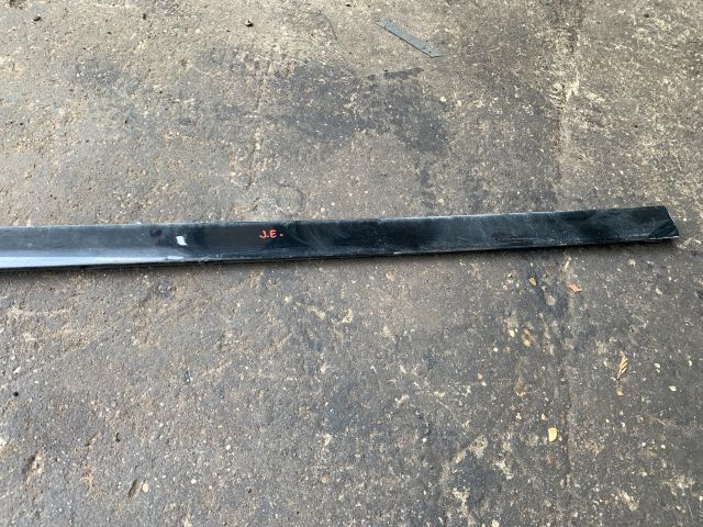 bontott AUDI A3 Jobb első Ajtó Díszléc