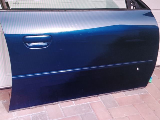 bontott AUDI A3 Jobb első Ajtó Díszléc