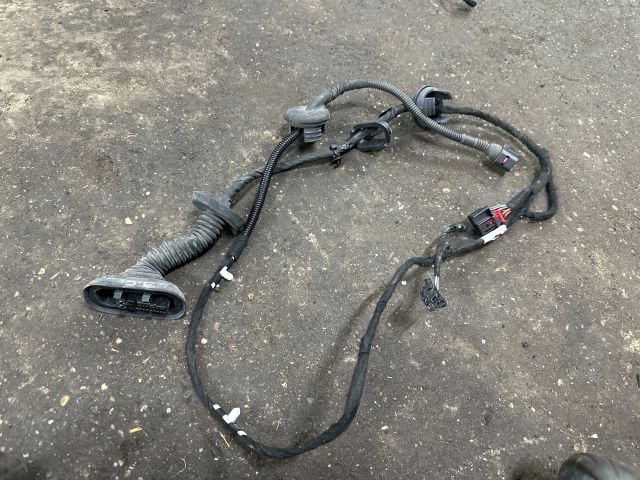 bontott AUDI A3 Jobb első Ajtó Kábelköteg