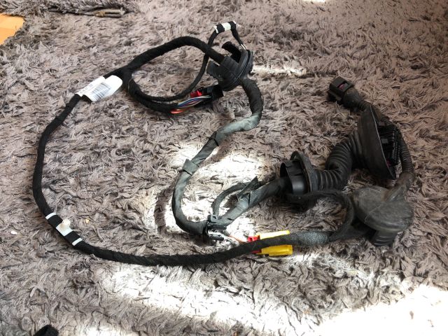 bontott AUDI A3 Jobb első Ajtó Kábelköteg