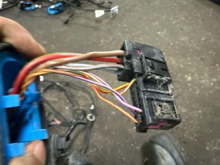 bontott AUDI A3 Jobb első Ajtó Kábelköteg