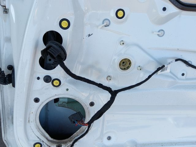 bontott AUDI A3 Jobb első Ajtó (Részeivel)