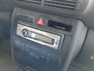 bontott AUDI A3 Jobb első Ajtó Szigetelés