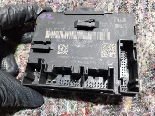 bontott AUDI A3 Jobb első Ajtó Vezérlőegység