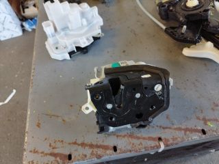 bontott AUDI A3 Jobb első Ajtózár