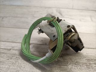 bontott AUDI A3 Jobb első Ajtózár